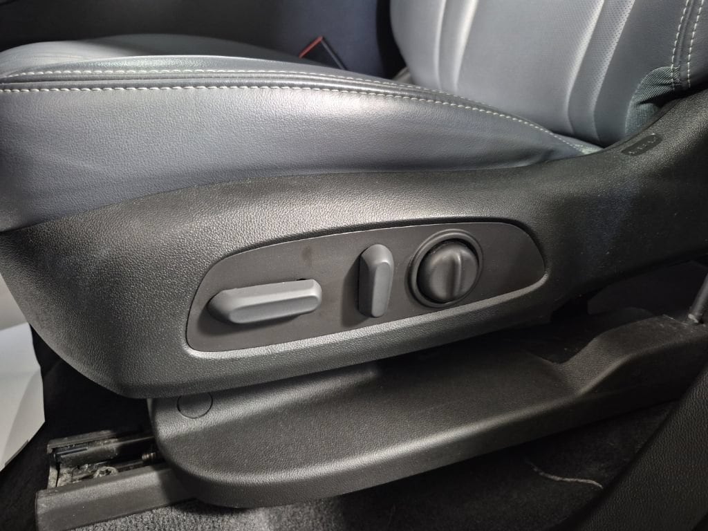 2023 Buick Enclave Essence - Photo 9