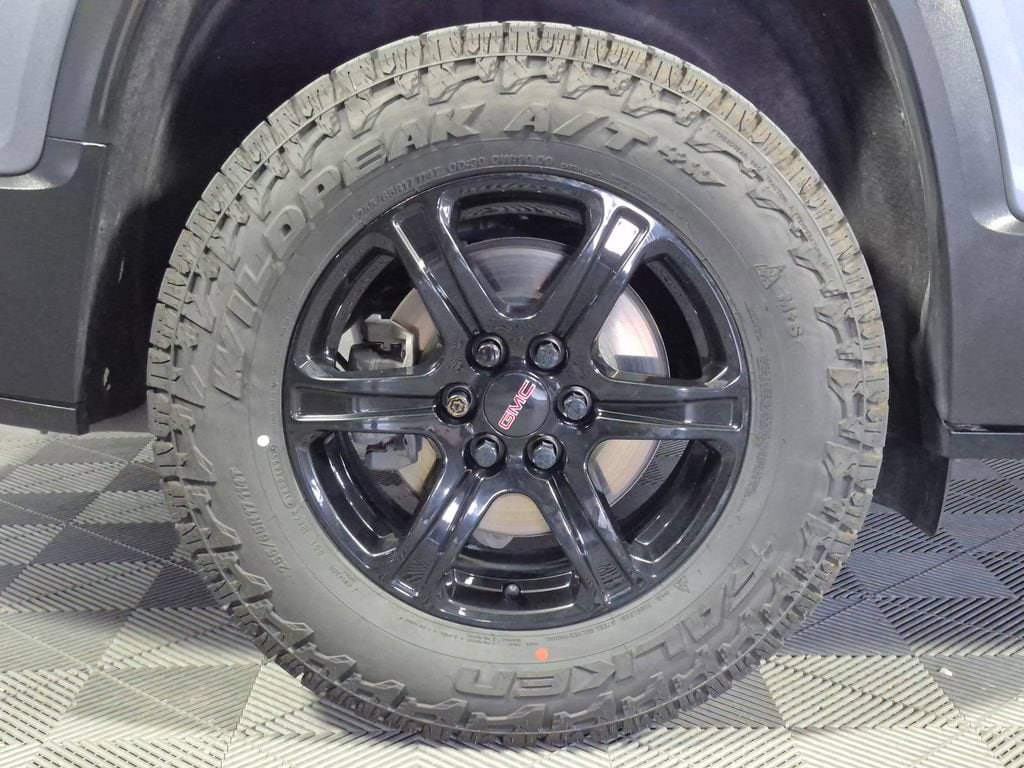 2022 GMC Acadia AT4 - Photo 32