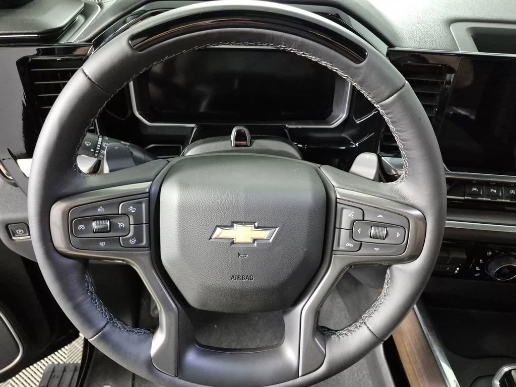 2026 Chevrolet Silverado 1500 High Country - Photo 11