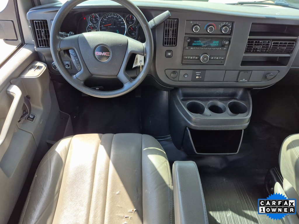 2017 Gmc Savana Cutaway 3500 photo 2