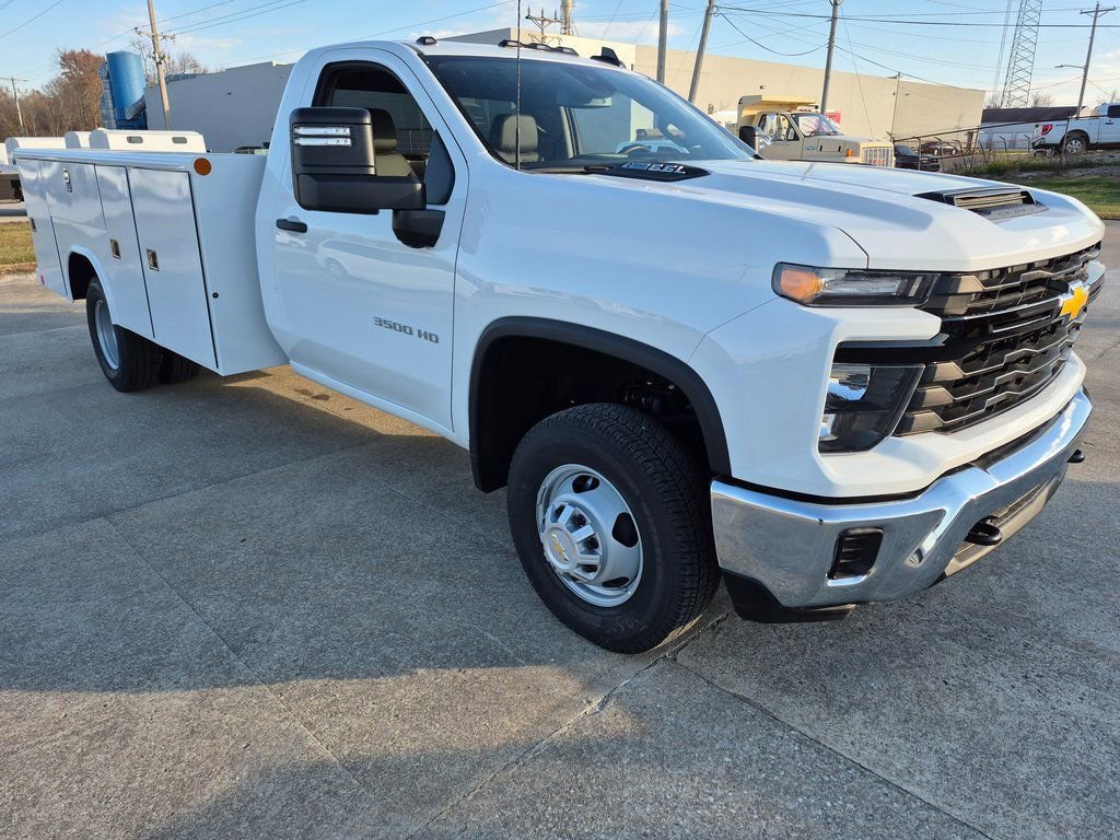2025 Chevrolet Silverado 3500HD