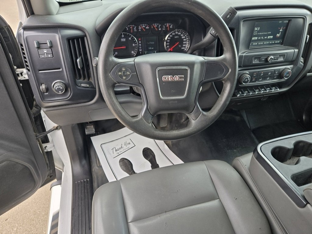 Used 2016 GMC Sierra 3500 HD Chassis Cab 2WD Reg Cab 137.5 WB, 59.06 CA Truck Regular Cab