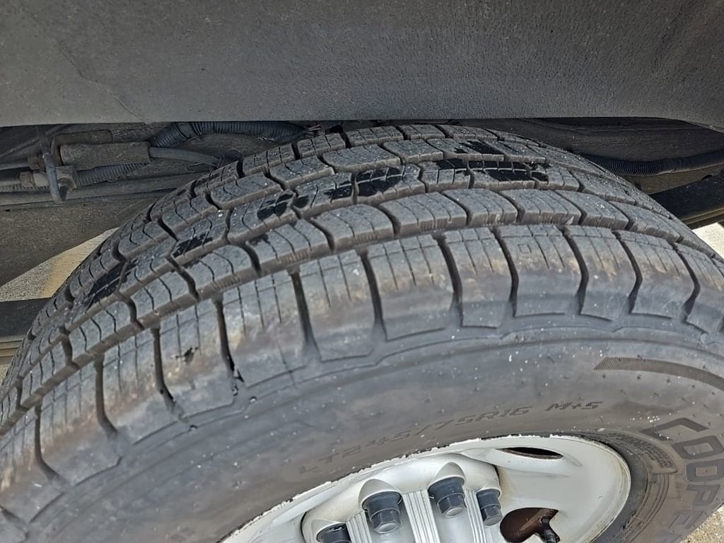 2015 Chevrolet Express Cargo Work Van - Photo 12