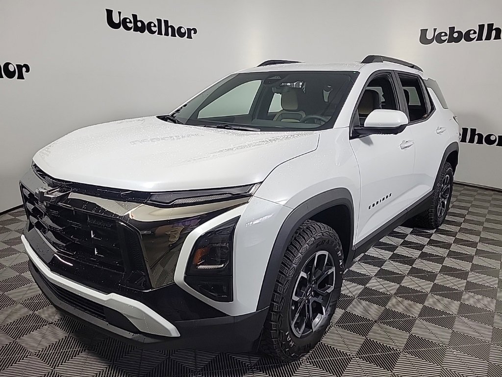 2026 Chevrolet Equinox ACTIV photo 2