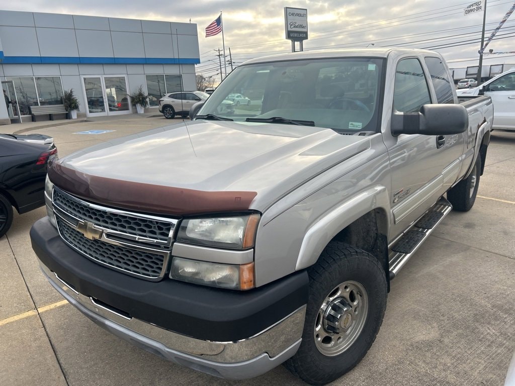 Used 2005 Chevrolet Silverado 2500 HD LS Truck Extended Cab