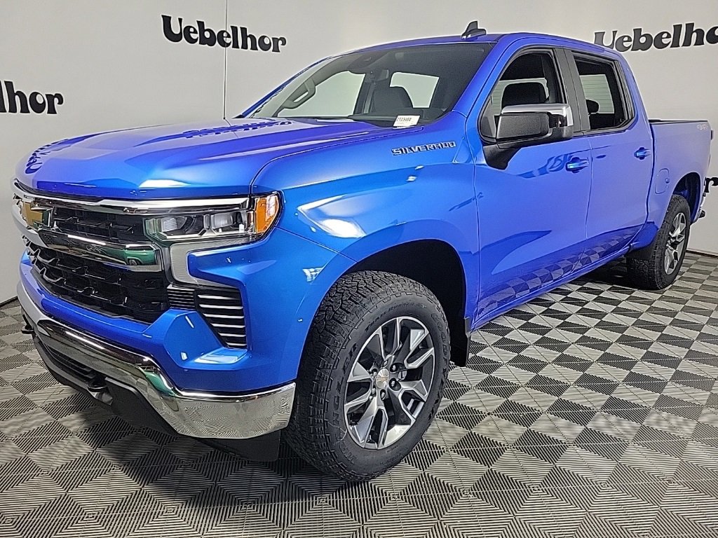 2026 Chevrolet Silverado 1500 LT photo 3