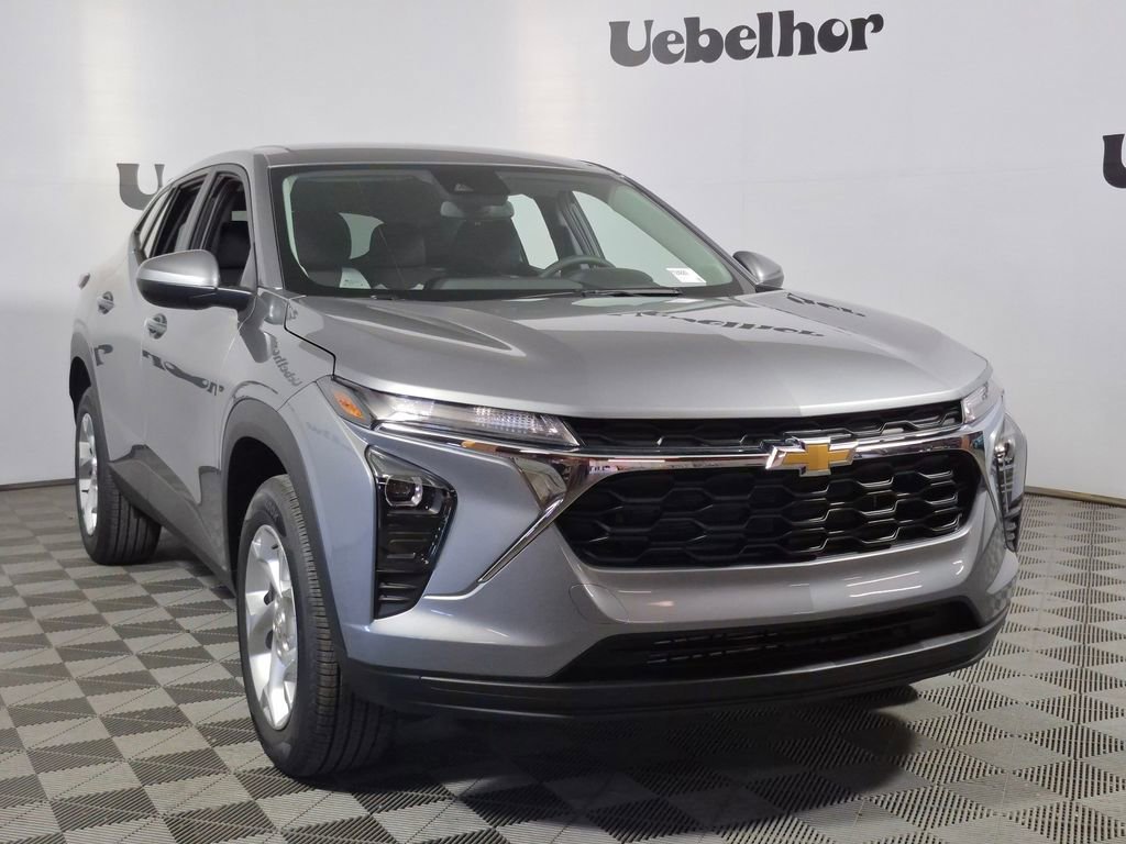 2026 Chevrolet Trax LS's photo