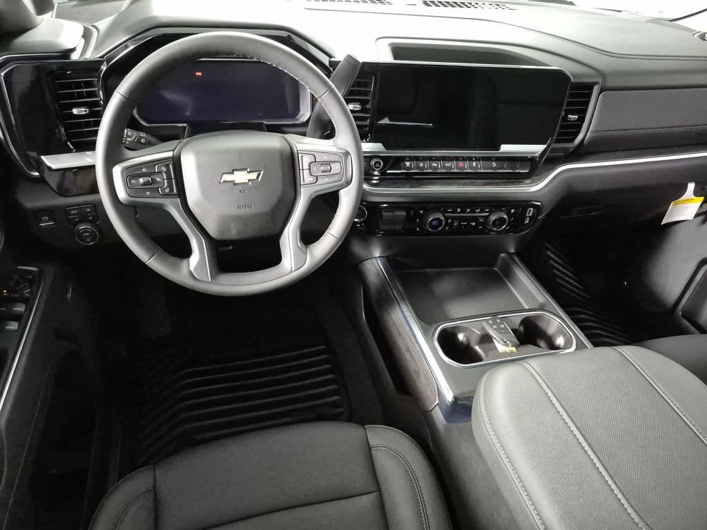 2026 Chevrolet Silverado 2500 HD LTZ - Photo 10