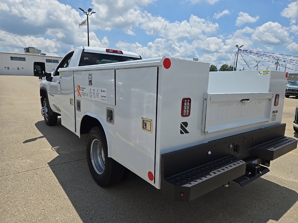 New 2025 Chevrolet Silverado 3500 HD Chassis Cab Work Truck Truck