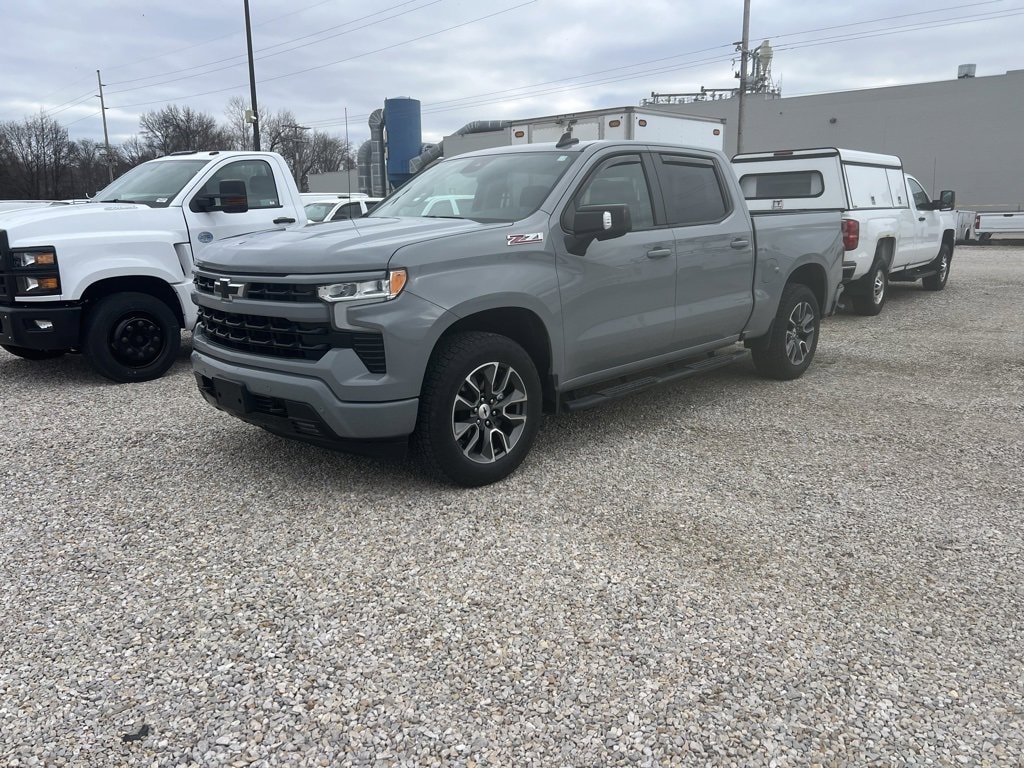 2024 Chevrolet Silverado Base's photo