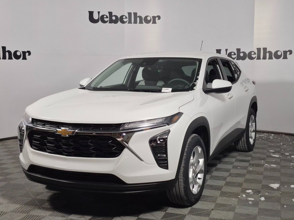 New 2026 Chevrolet Trax LS SUV