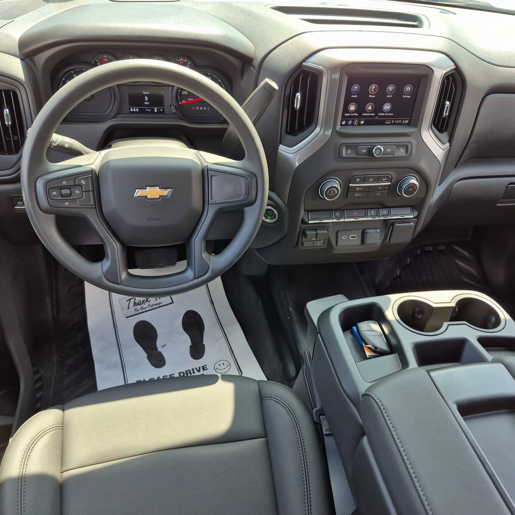 2025 Chevrolet Silverado 3500HD Work Truck photo 2