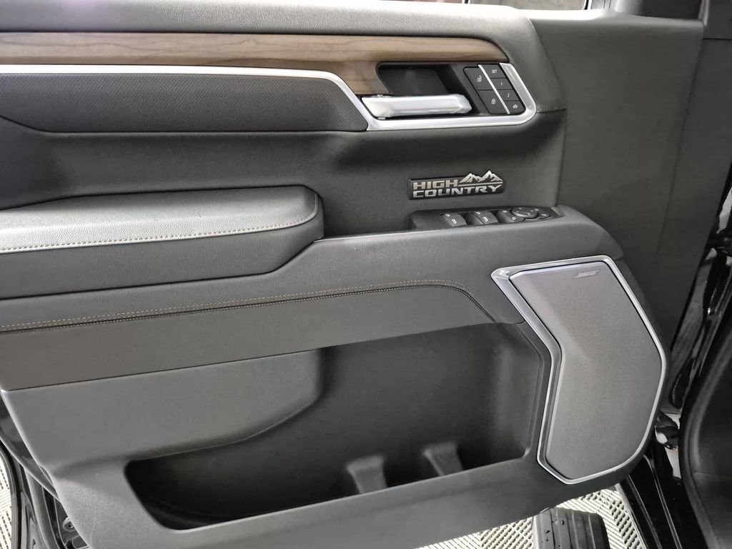2026 Chevrolet Silverado 1500 High Country - Photo 15