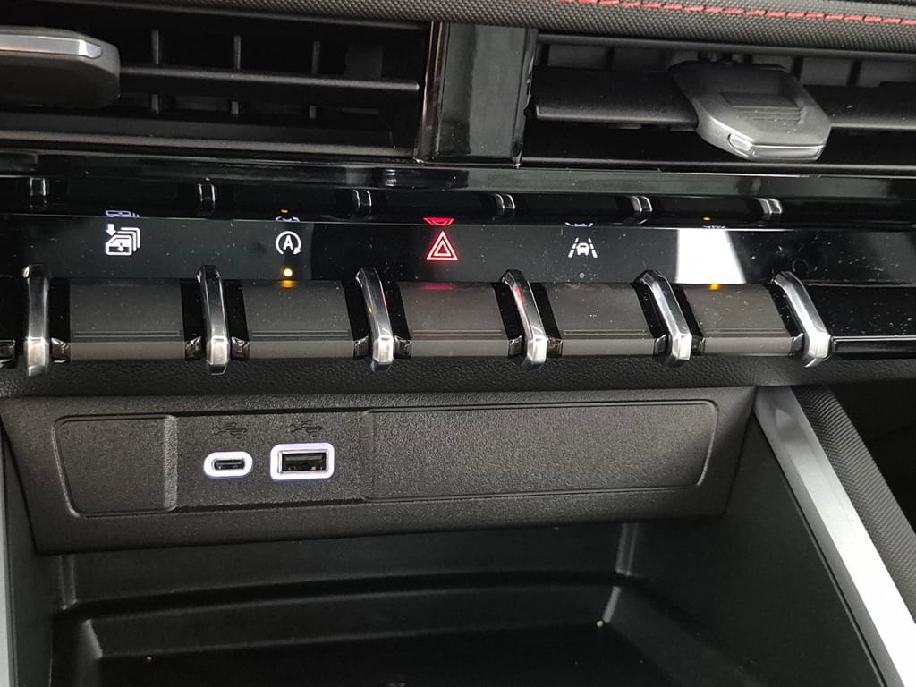 2026 Chevrolet Colorado Z71 - Photo 20
