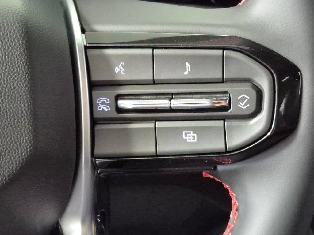 2026 Chevrolet Colorado Z71 - Photo 13