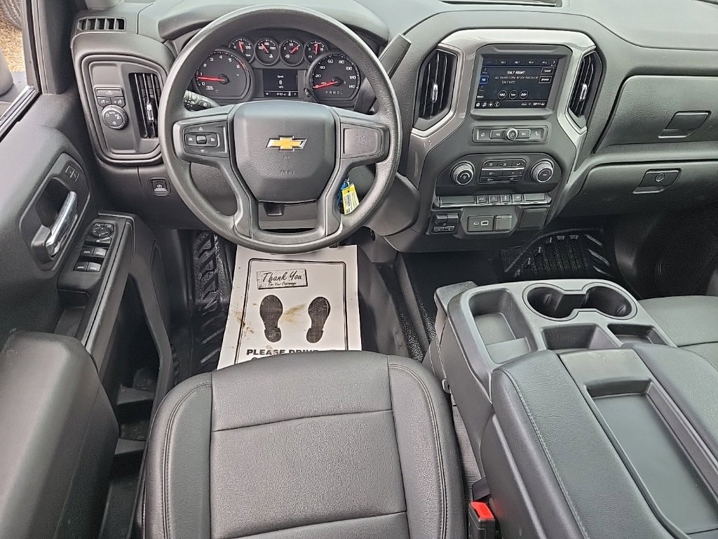 2022 Chevrolet Silverado 2500HD Work Truck photo 2