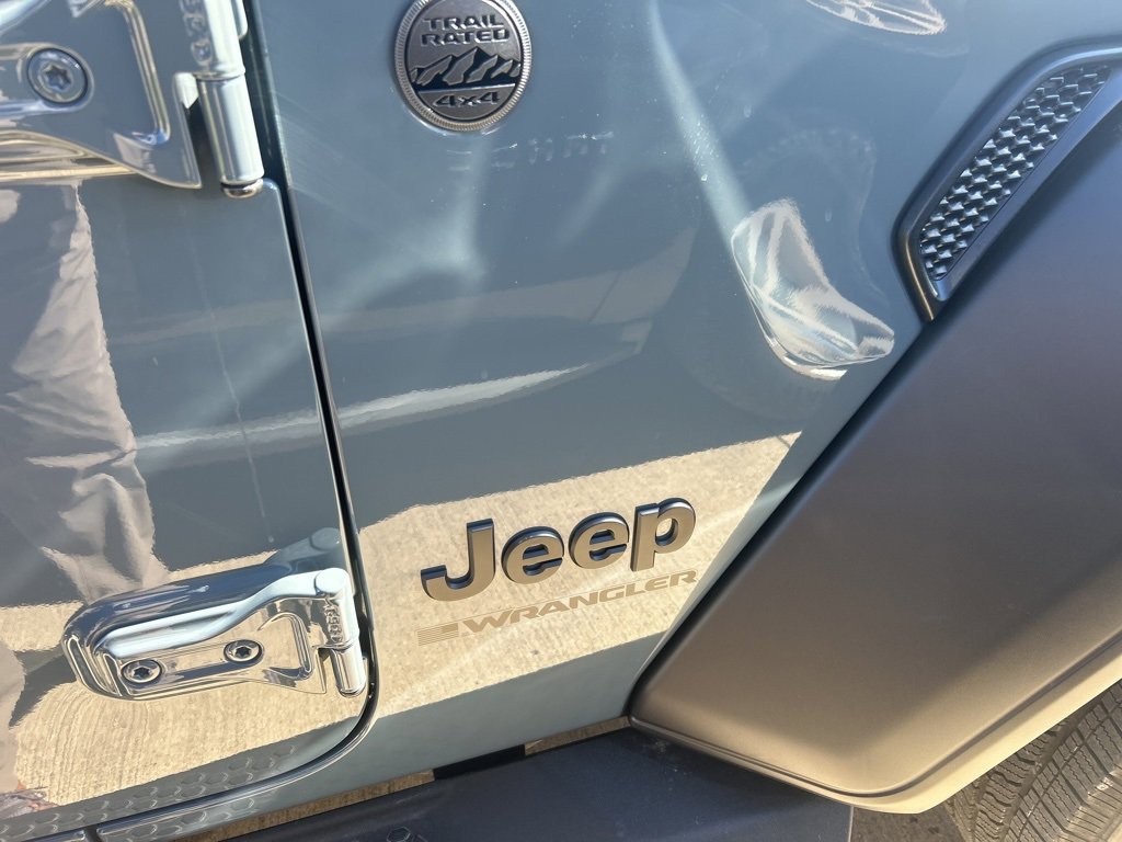 2024 Jeep Wrangler Sport photo 3