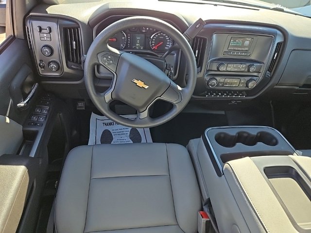 2024 Chevrolet Silverado 5500HD Work Truck photo 2