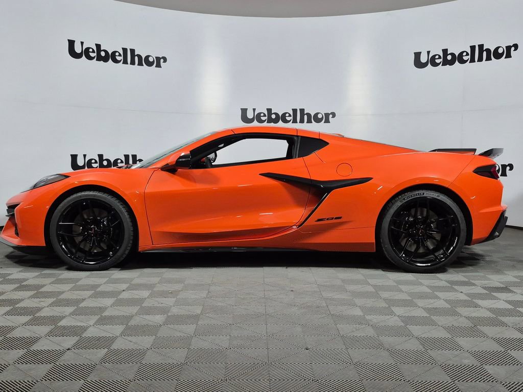 2026 Chevrolet Corvette 2LZ - Photo 4