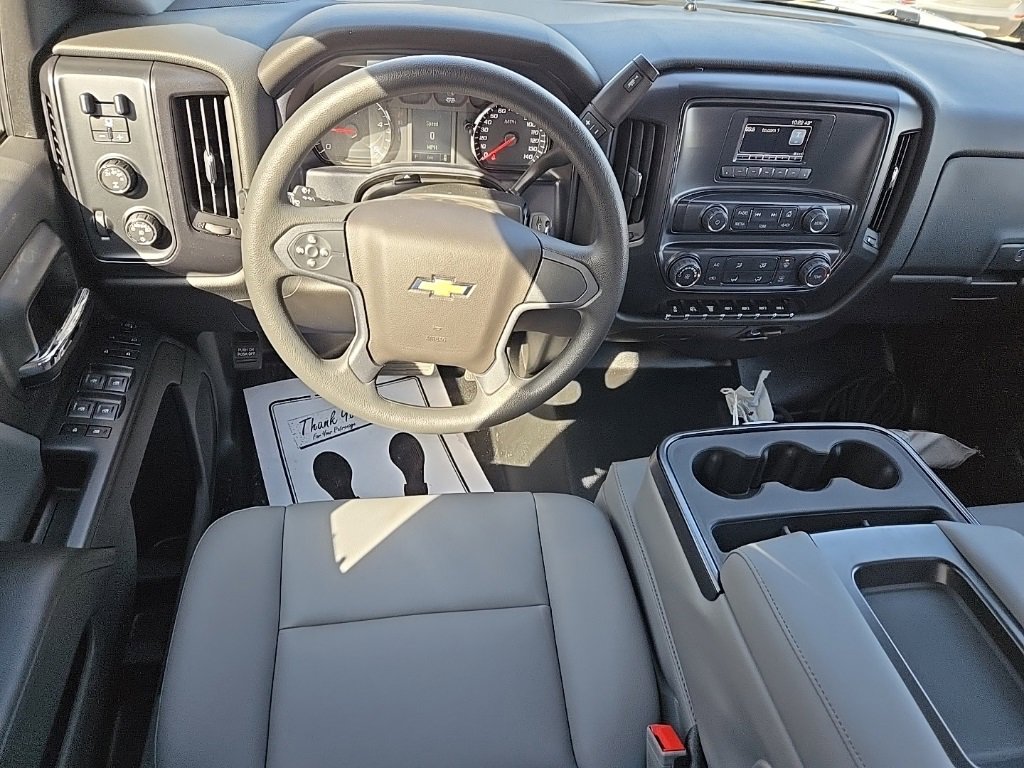 2024 Chevrolet Silverado 5500HD Work Truck photo 2
