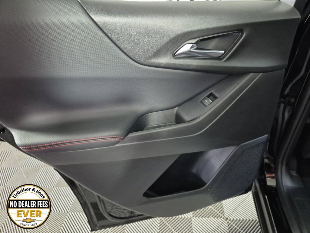 2027 Chevrolet Equinox RS - Photo 19