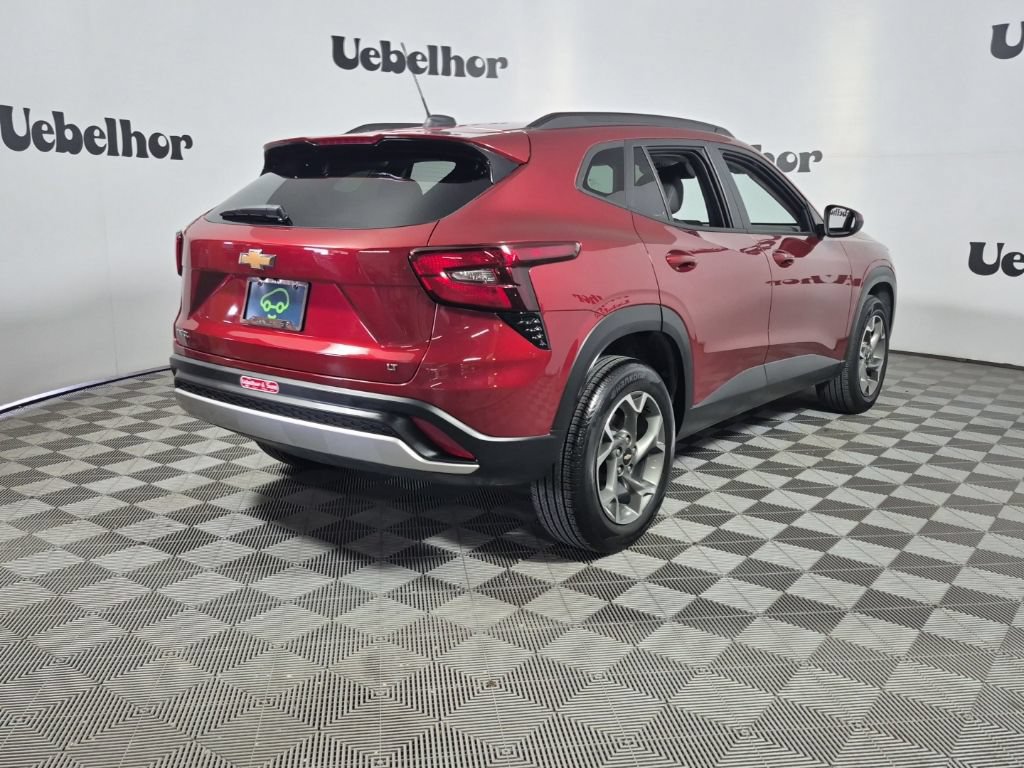 2024 Chevrolet Trax LT - Photo 24