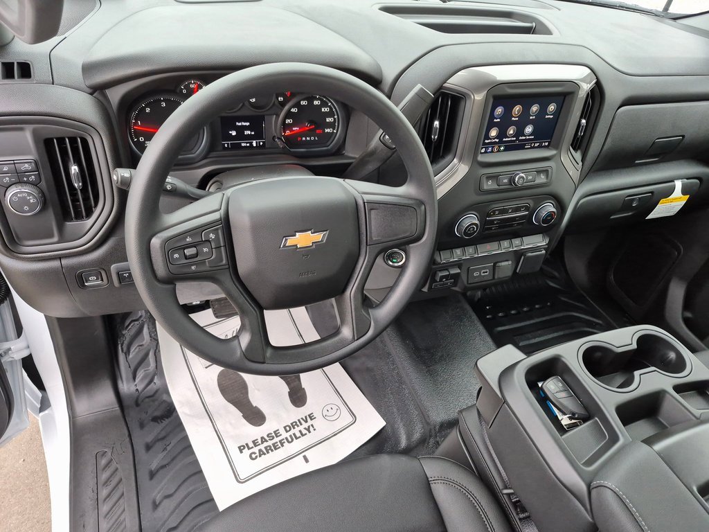 2025 Chevrolet Silverado 3500HD Work Truck photo 2