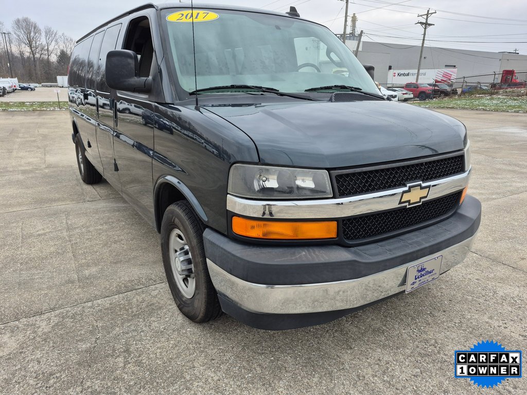 2017 Chevrolet Express Passenger LS's photo