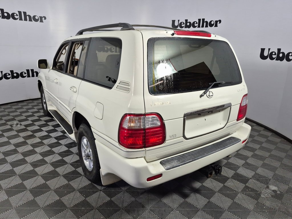 2002 Lexus LX 470 photo 4