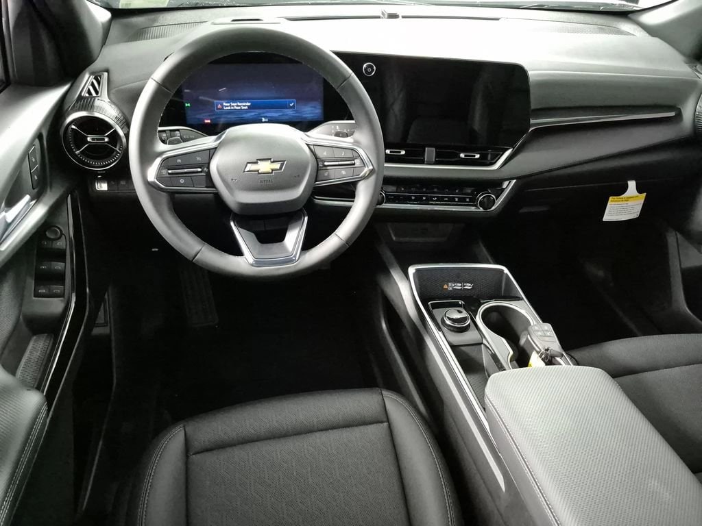 2026 Chevrolet Equinox LT - Photo 10