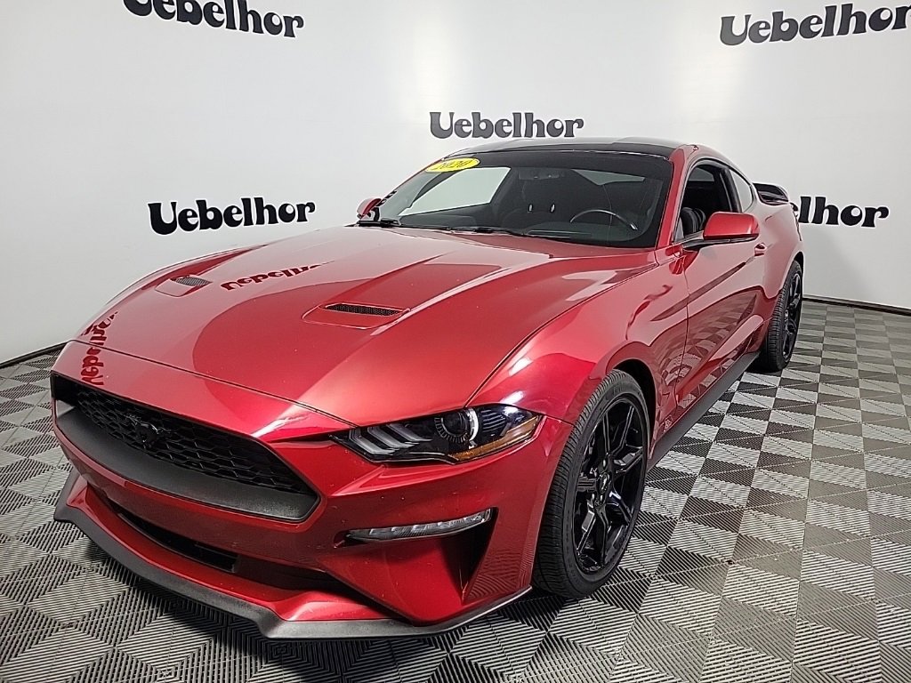 2020 Ford Mustang EcoBoost photo 3