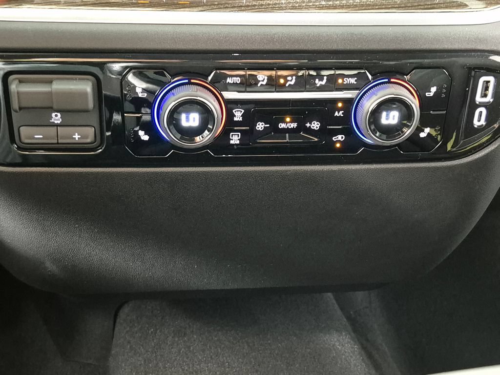 2026 Chevrolet Silverado 1500 LT - Photo 19