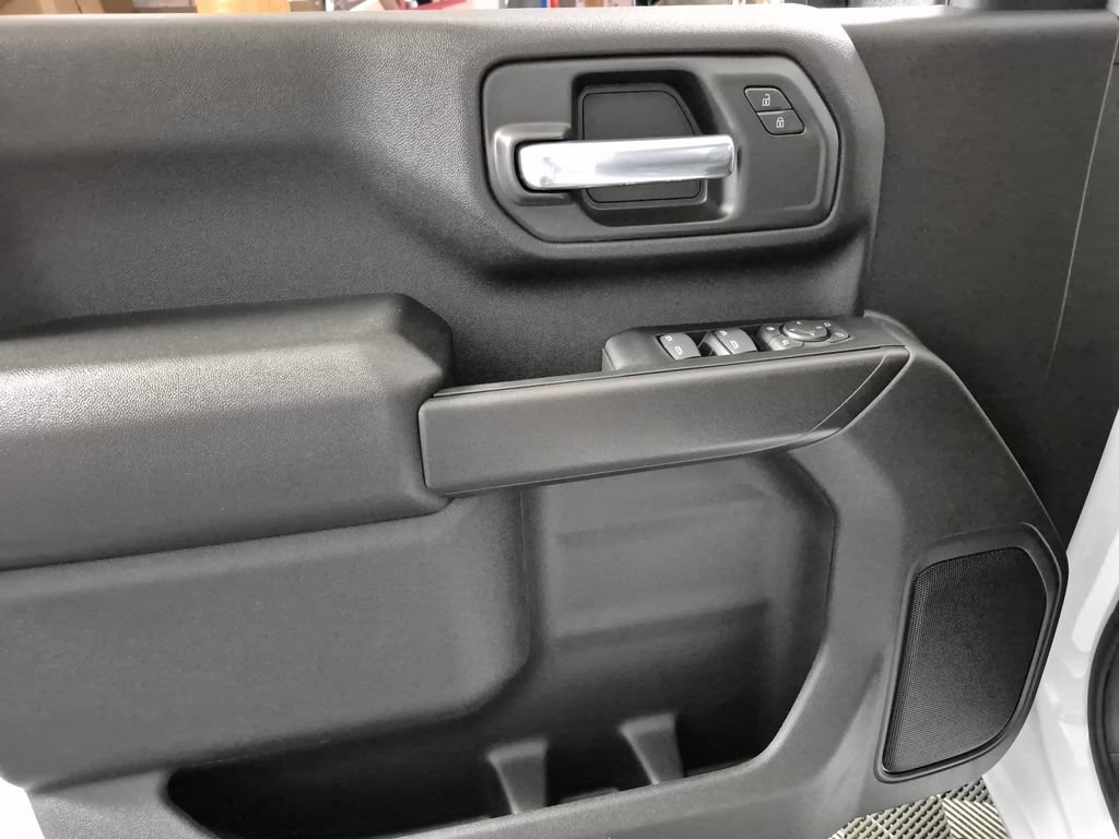 2026 Chevrolet Silverado 2500 HD Custom - Photo 14