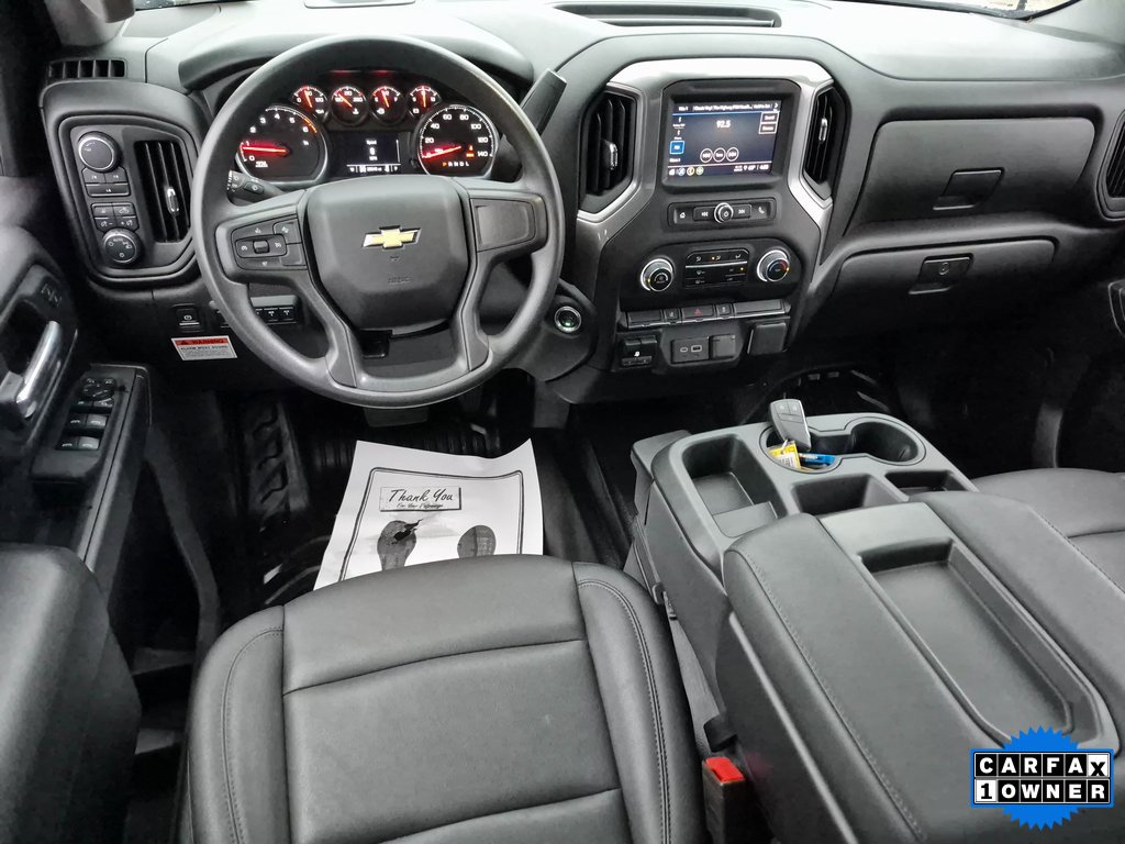 2024 Chevrolet Silverado 2500HD photo 2