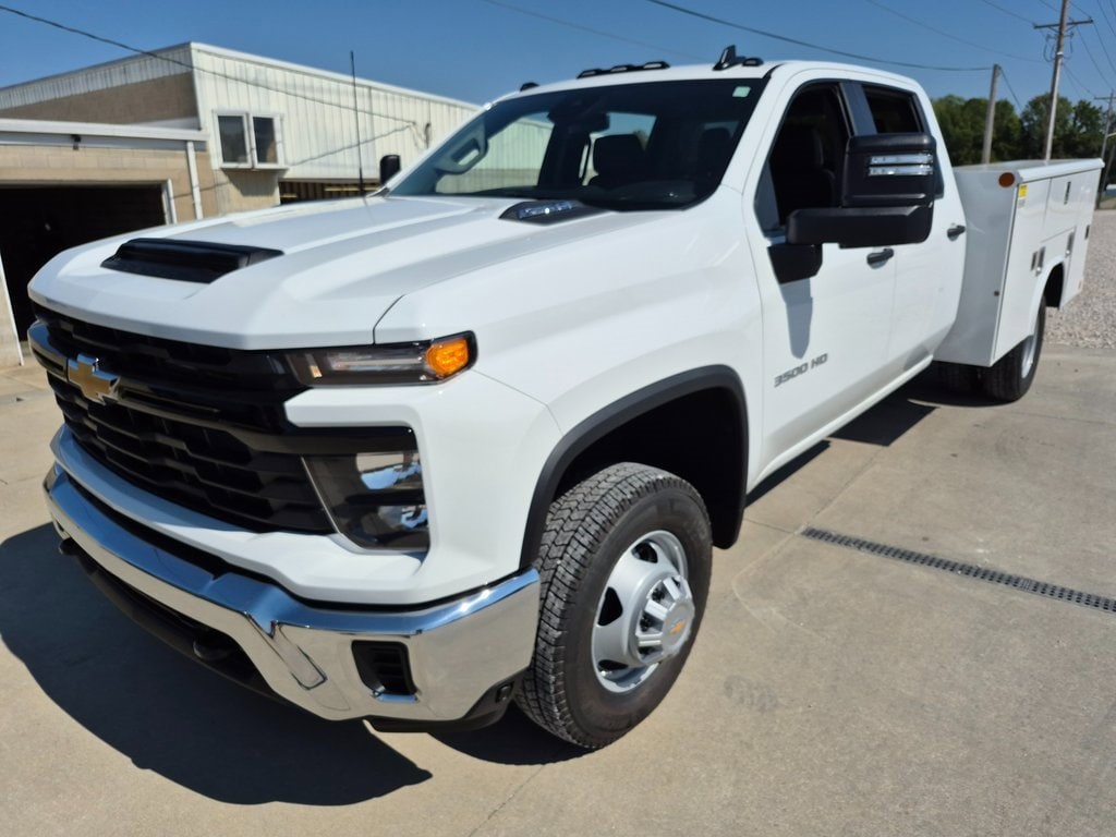 New 2025 Chevrolet Silverado 3500 HD Chassis Cab Work Truck Truck