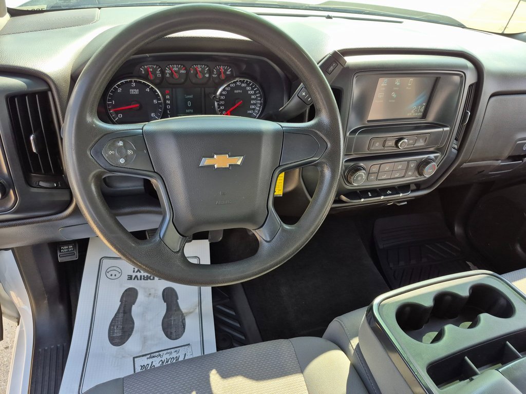 2018 Chevrolet Silverado 2500HD Work Truck photo 2