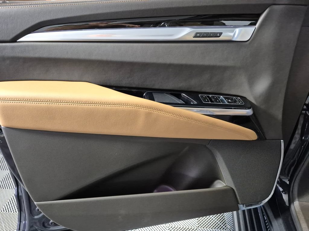 2026 Cadillac Escalade Luxury - Photo 15