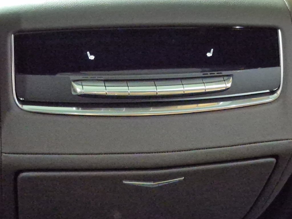 2026 Cadillac Escalade Luxury - Photo 27