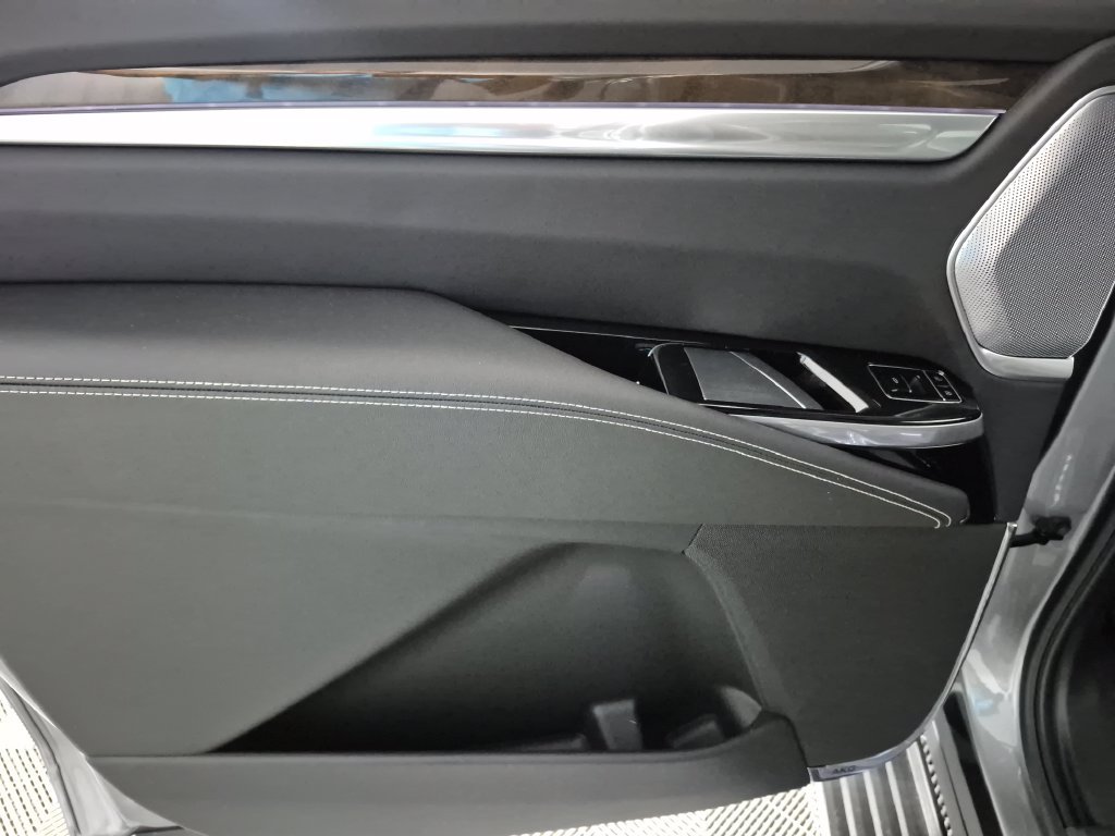 2026 Cadillac Escalade ESV Platinum Sport - Photo 29