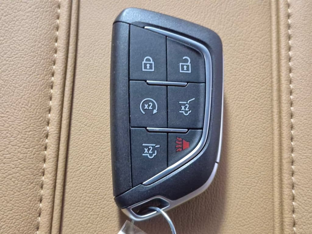 2026 Cadillac Escalade Luxury - Photo 33