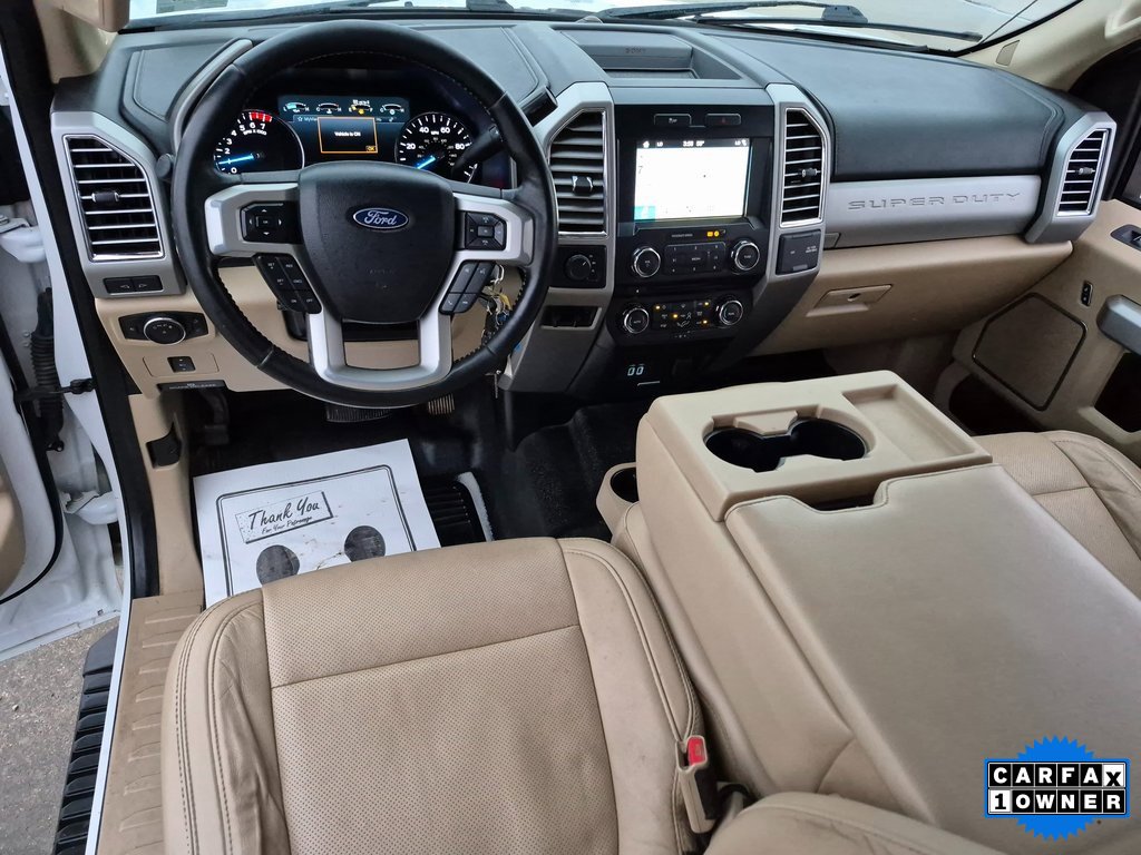 2017 Ford F-350 XLT photo 2