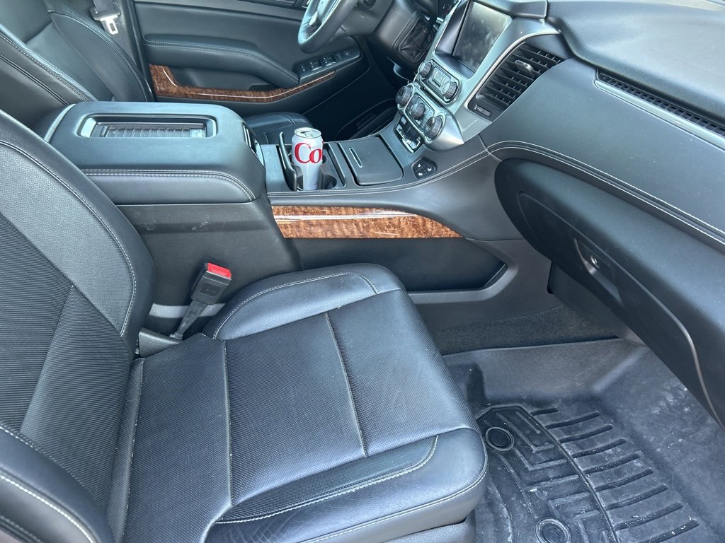 2016 Chevrolet Tahoe LTZ photo 2