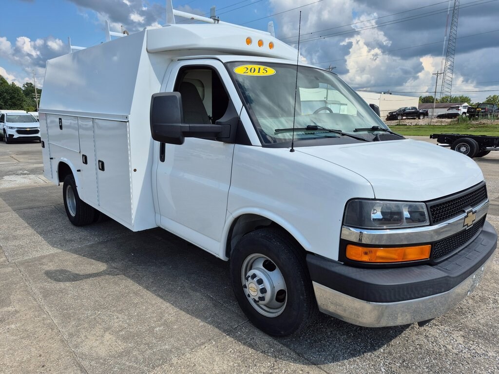Used 2015 Chevrolet Express Cutaway 3500 3500 Van 139 Cutaway Van