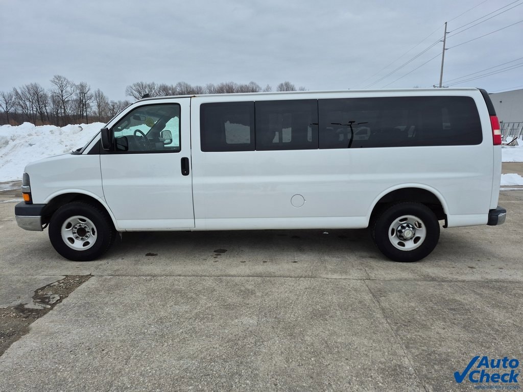 Used 2016 Chevrolet Express Passenger 3500 LT Van