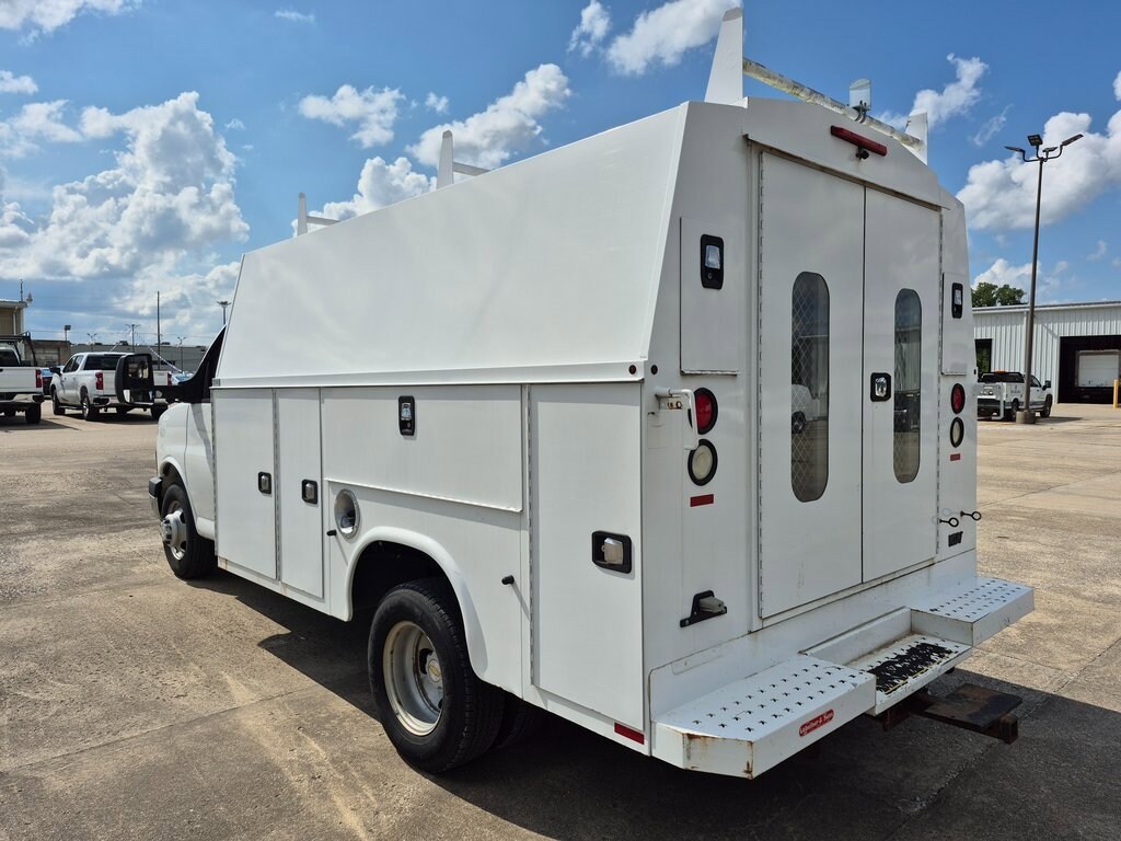 Used 2015 Chevrolet Express Cutaway 3500 3500 Van 139 Cutaway Van
