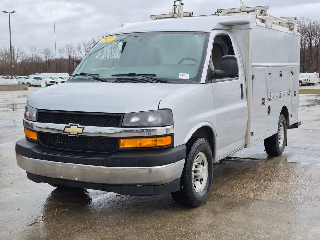 Used 2021 Chevrolet Express Cutaway 3500 3500 Van 139 Cutaway Van