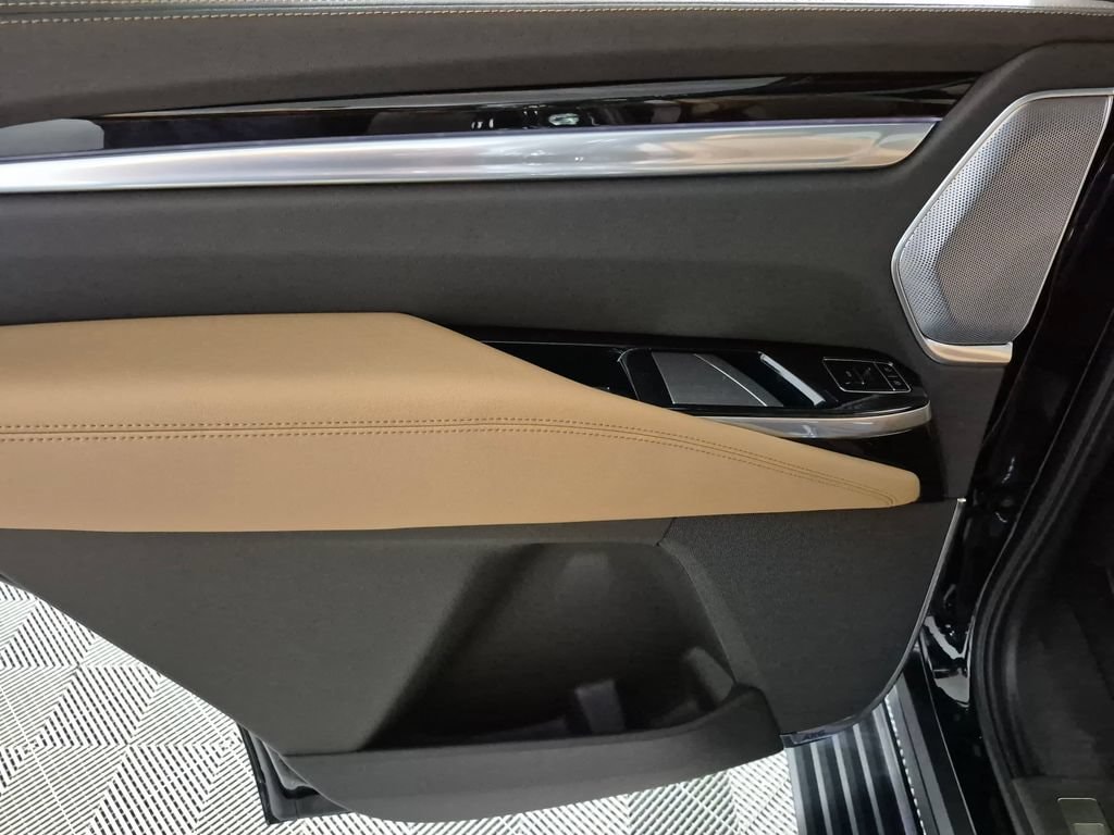 2026 Cadillac Escalade Luxury - Photo 29