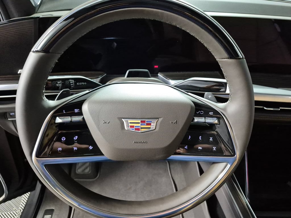 2026 Cadillac Escalade Luxury - Photo 11