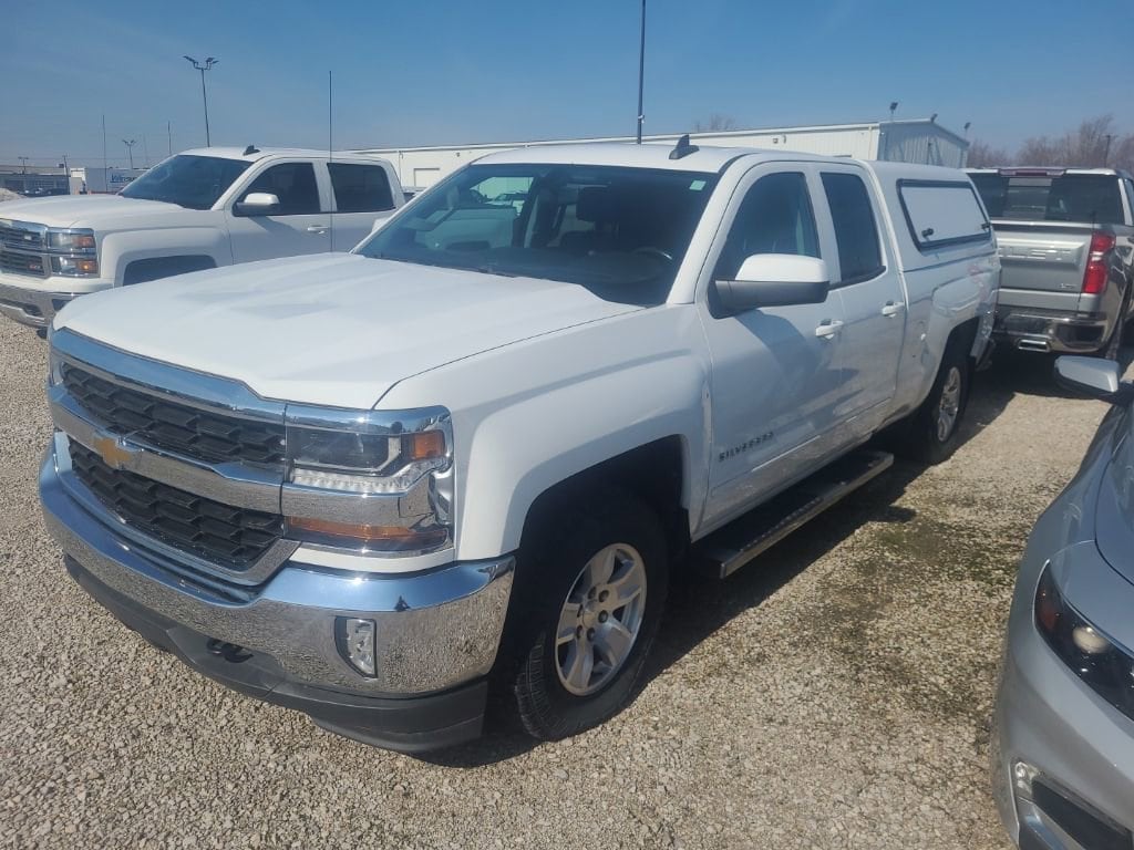 Used 2017 Chevrolet Silverado 1500 LT Truck