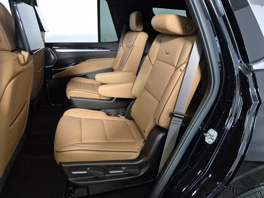 2026 Cadillac Escalade Luxury - Photo 26